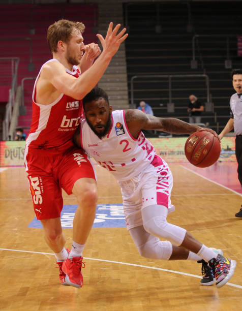 引领湖人击 引领湖人击