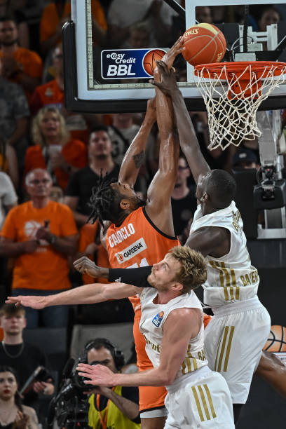 决定胜负的 决定胜负的