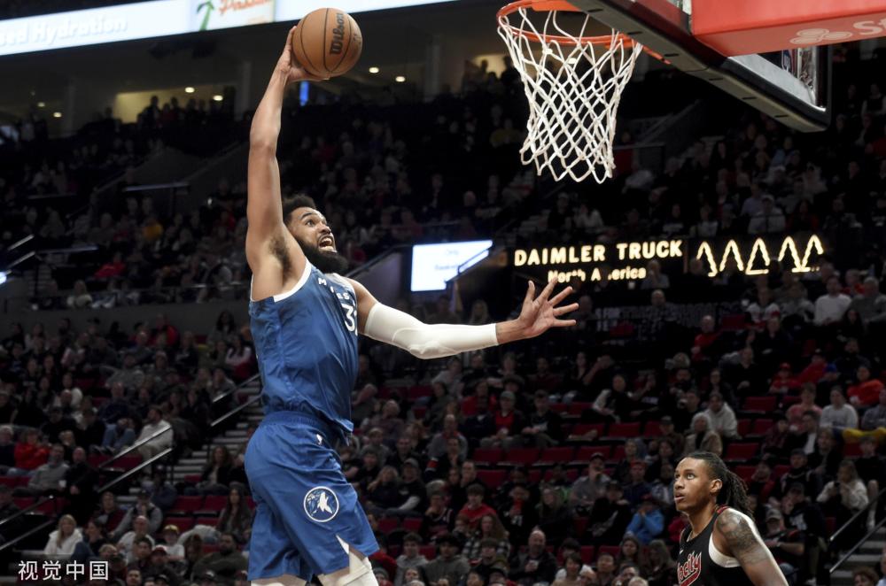 的特点进行 的特点进行